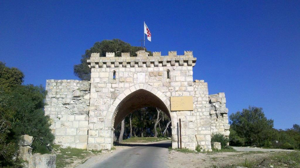 Pearl Of The Valley Hotel Kfar Tavor 외부 사진