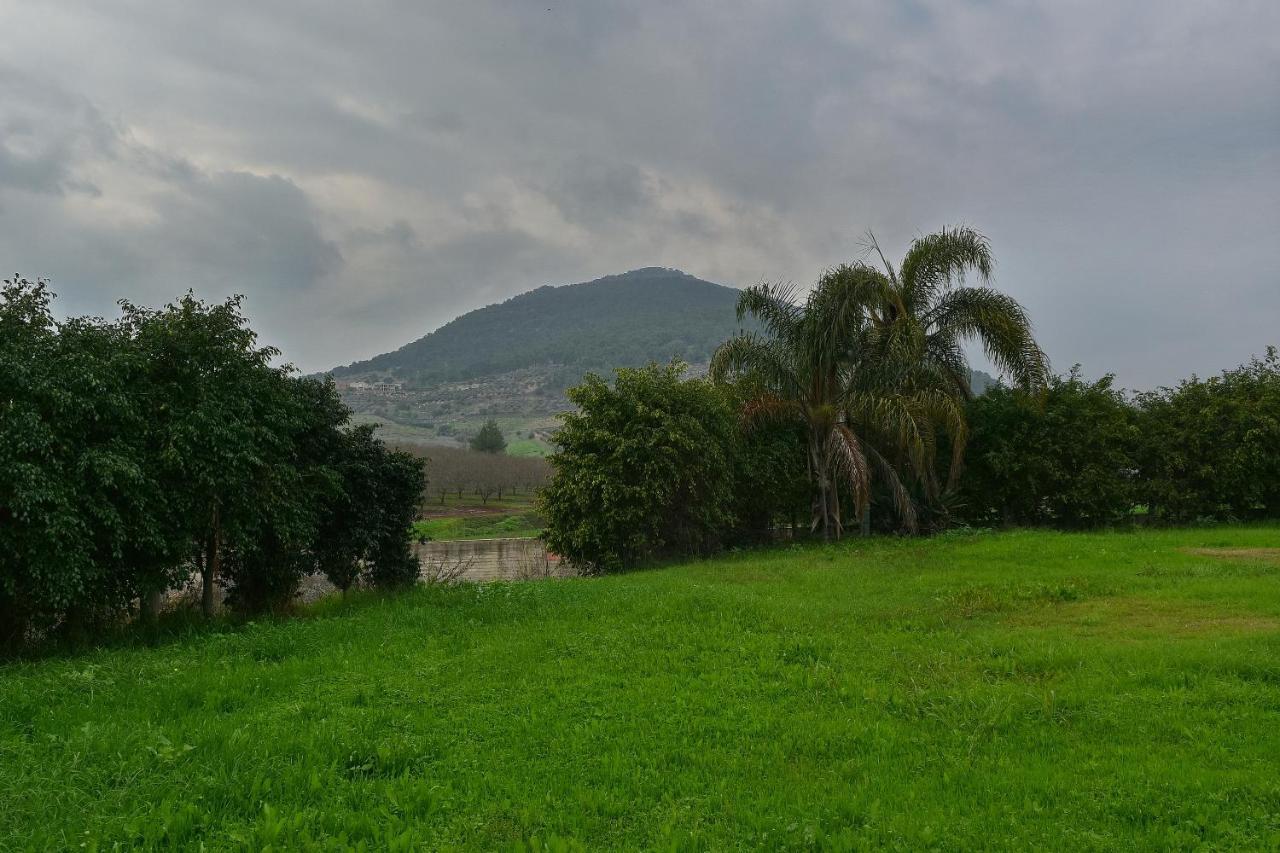 Pearl Of The Valley Hotel Kfar Tavor 외부 사진