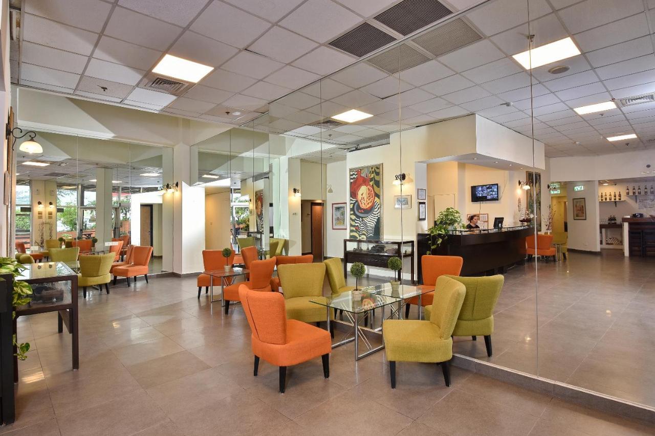 Pearl Of The Valley Hotel Kfar Tavor 외부 사진