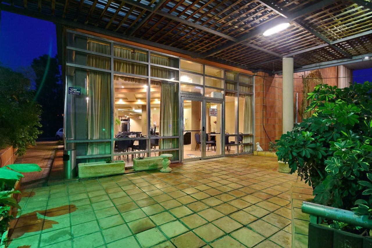 Pearl Of The Valley Hotel Kfar Tavor 외부 사진
