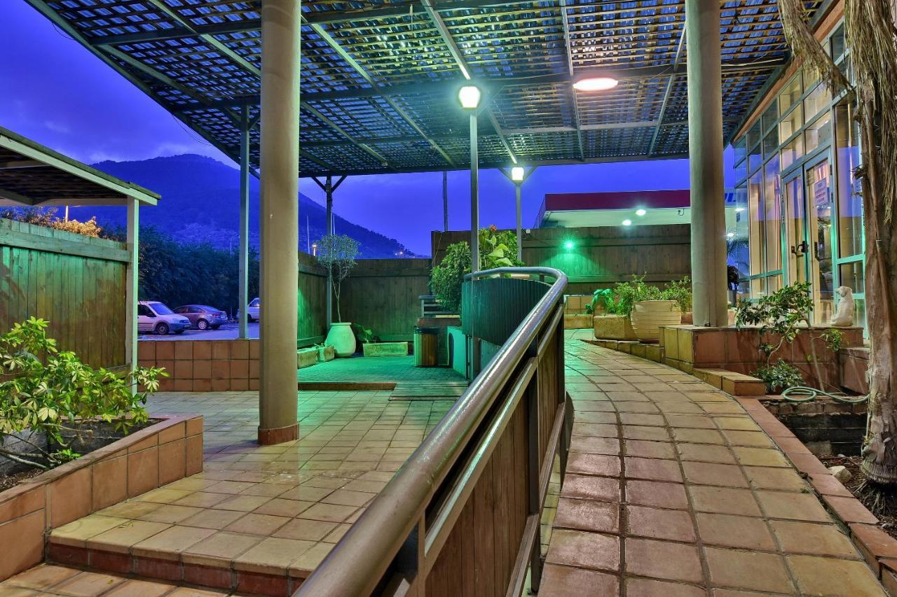 Pearl Of The Valley Hotel Kfar Tavor 외부 사진
